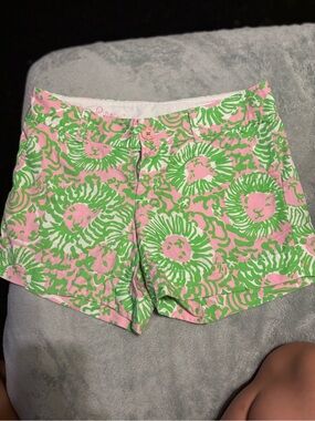 Lilly Pulitzer Pink & Green Lion-Print Shorts